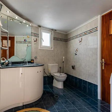 Melisses Sea View House Plaka (Milos)