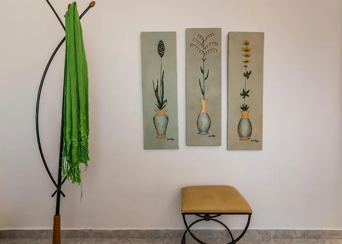 Melisses Sea View House