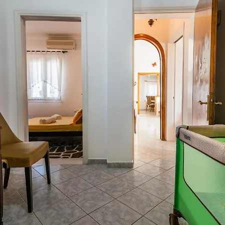 Melisses Sea View House Plaka (Milos)